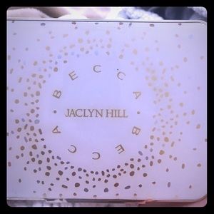 Becca-Jaclyn hill champagne collection palette