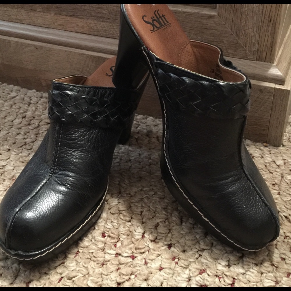 Like new slip on heels
