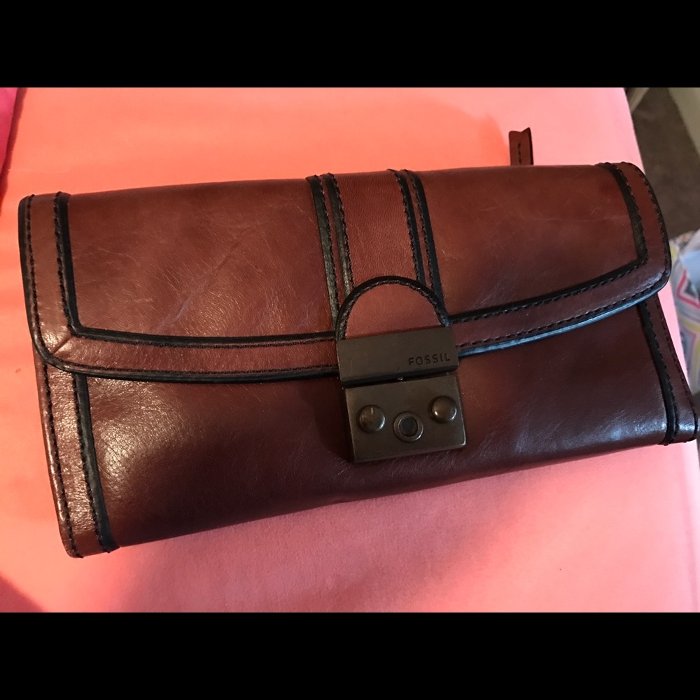 Fossil Wallet