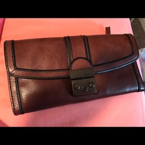 Fossil Wallet