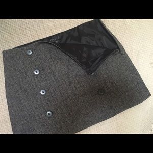 Skirt size 4 Theory