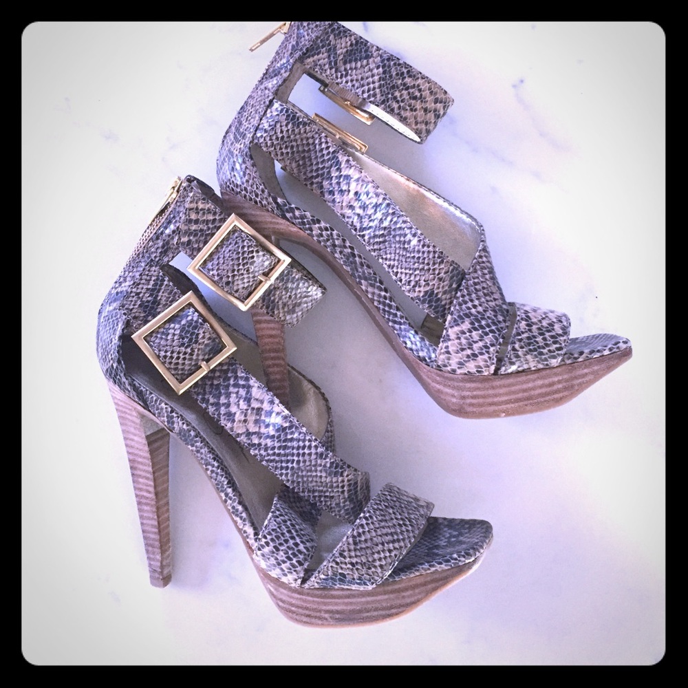 Alligator Print Jessica Simpson Heels