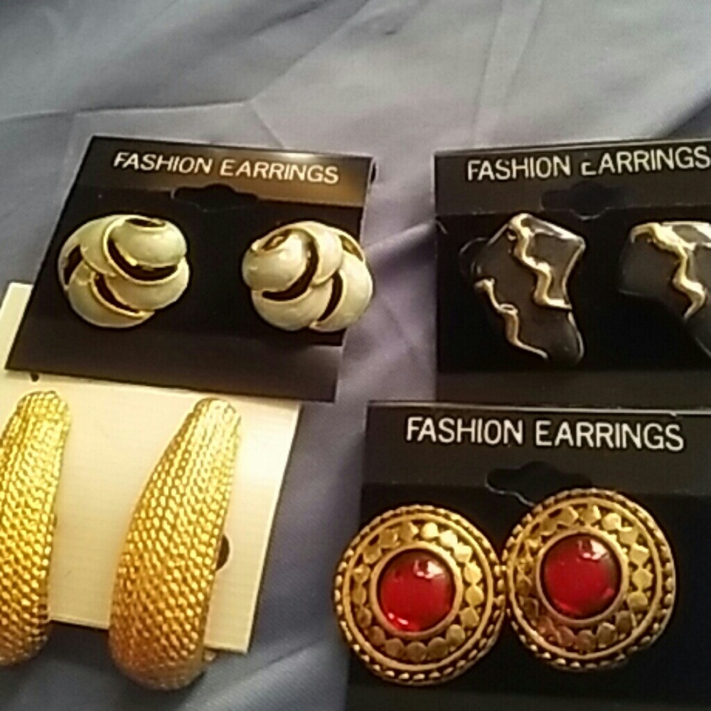 Earring set