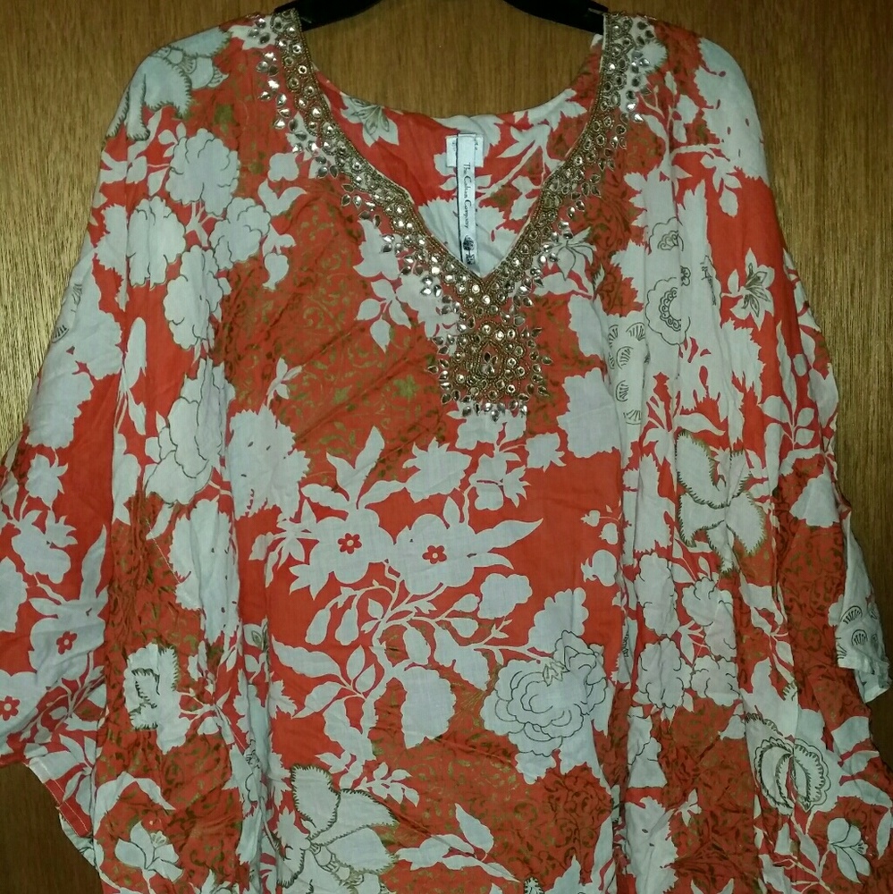 Beautiful butterfly sleeve blouse