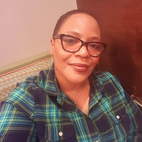 Meet your Posher, Chandra - Picture 1 of 1