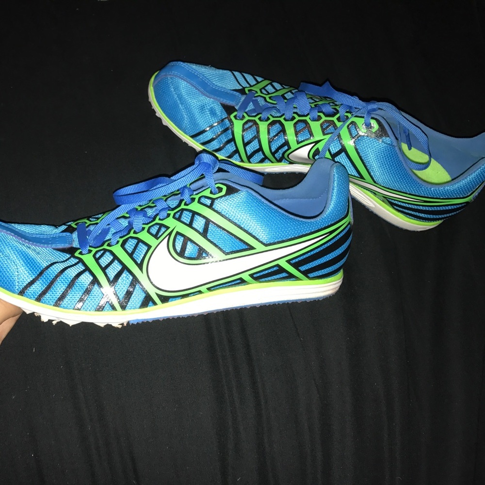 Nike Mid-Distance Running Spikes 💚💙