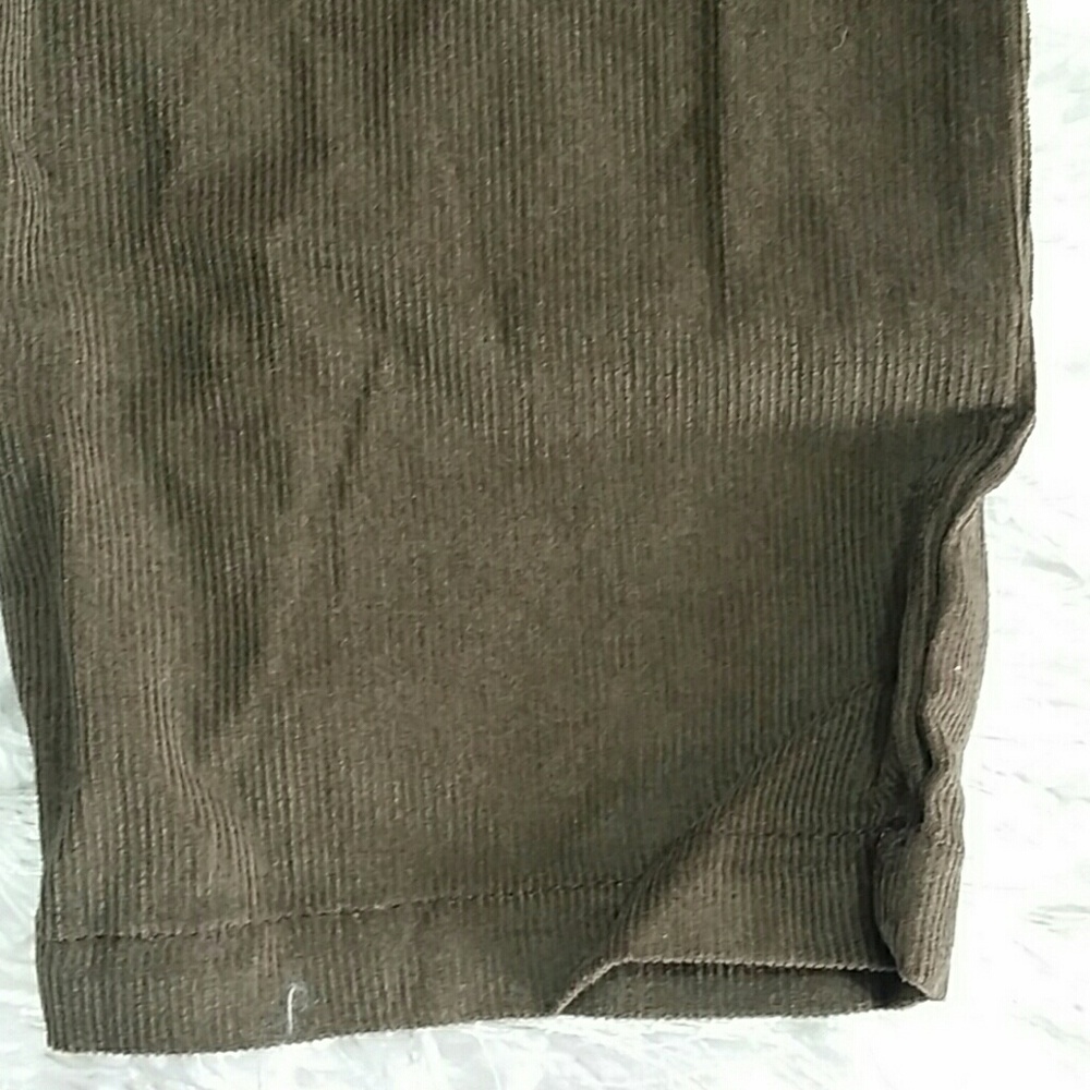 SALE***Brown Cordoroy Romper. Kids   :) - Picture 3 of 6