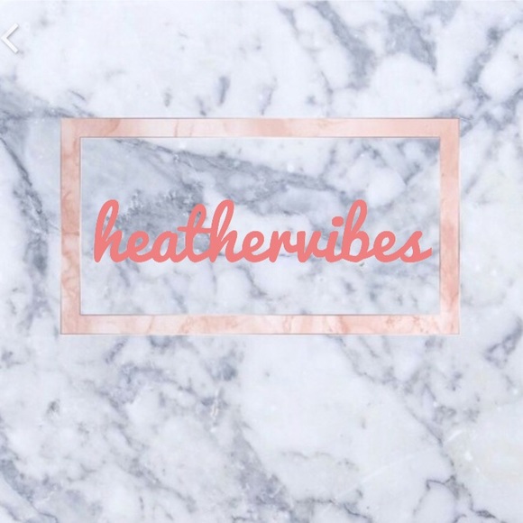 Meet your Posher, Heather - Picture 2 of 2