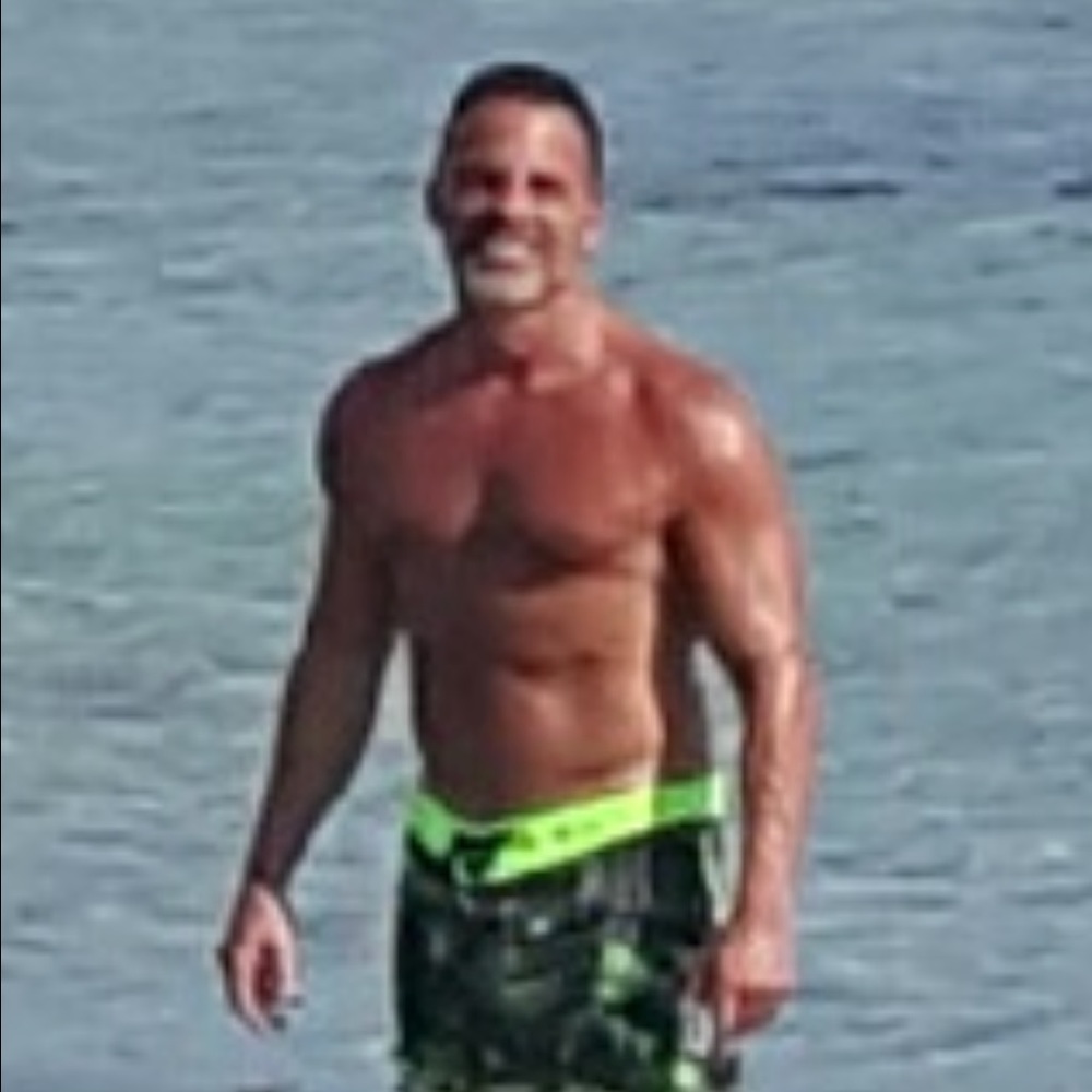 Meet your Posher, Kenny