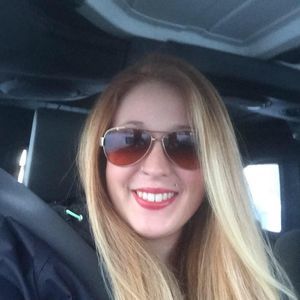 Meet your Posher, Annie