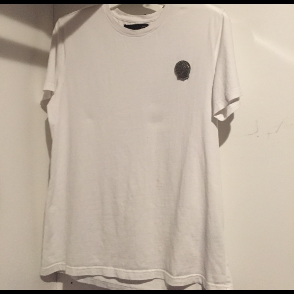 Trendiano skull white tee size L