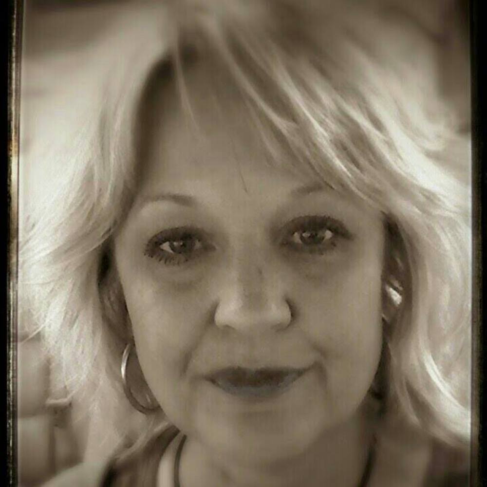 Meet your Posher, Lesa