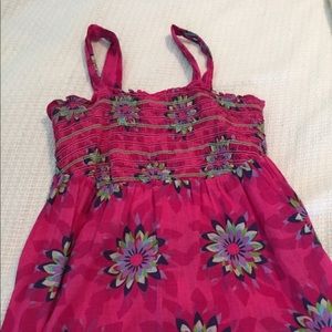 Cute fuchsia top with straps