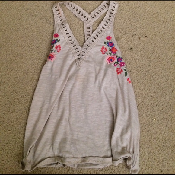 Hollister floral tank - Picture 1 of 4