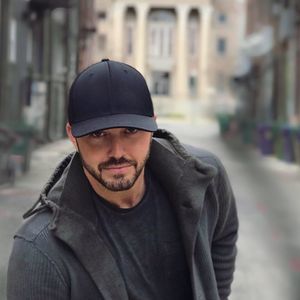 Meet your Posher, Thomas