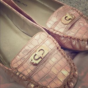 Bandolino Blush Leather Flats 9.5