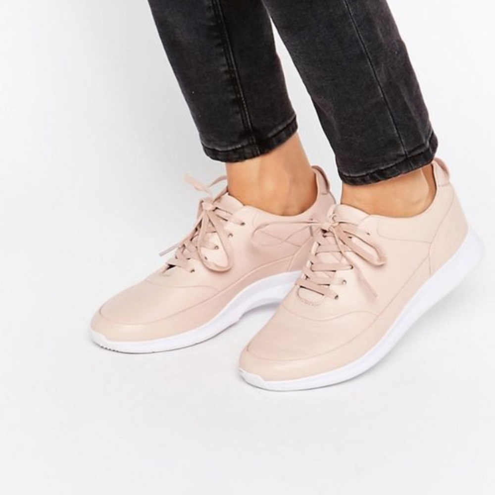 🆕Nude Lacoste Leather Sneakers