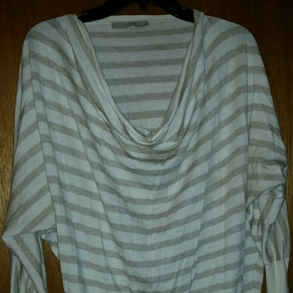The Loft cowl ne v k striped sweater