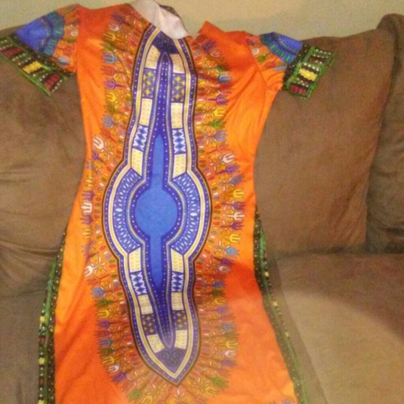 Dashiki dress in hat - Picture 1 of 3