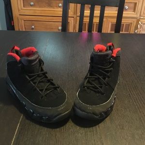 Air Jordan Retro 9 Black Dark Charcoal - Size 13C