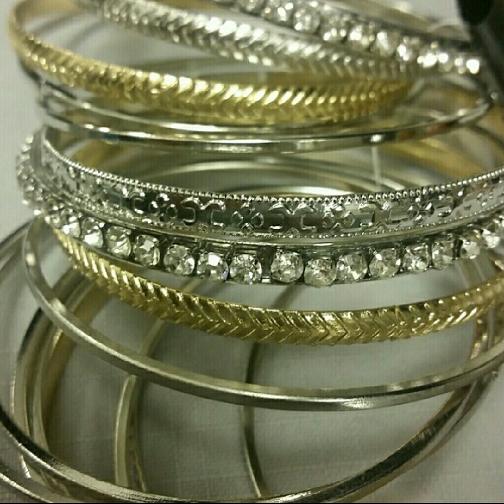 17 Assorted Bangles Set - image 2