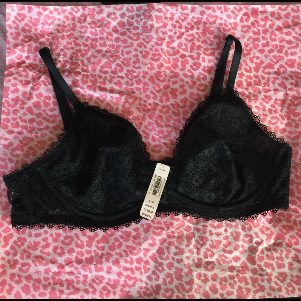 BNWT VS BRALETTE