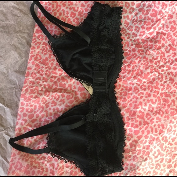 BNWT VS BRALETTE - Picture 4 of 4