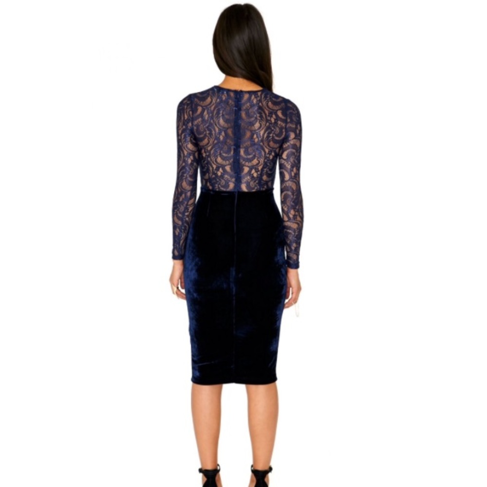 NEW! Velvet and lace dress - Picture 4 of 6
