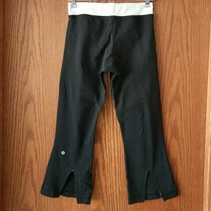 Lululemon yoga pant crops