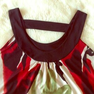 Pretty Little Office Top