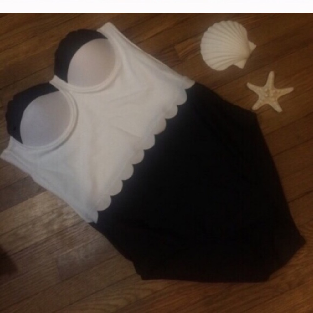 One piece colorblock swimsuit - Picture 2 of 3