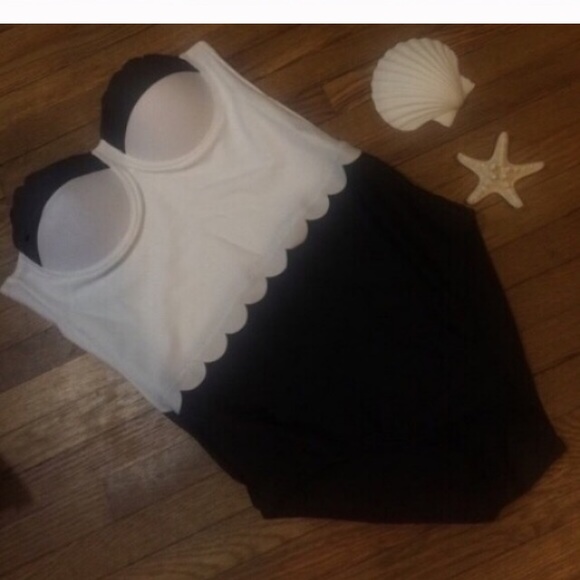 One piece colorblock swimsuit - Picture 2 of 3