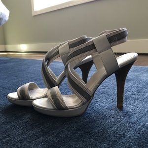 🔥GETTING DONATED SOON - make your best offer 🔥