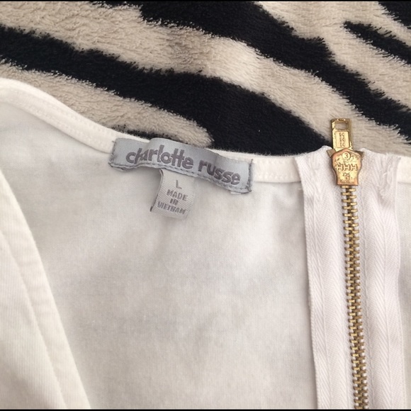 Crop top - Picture 3 of 4