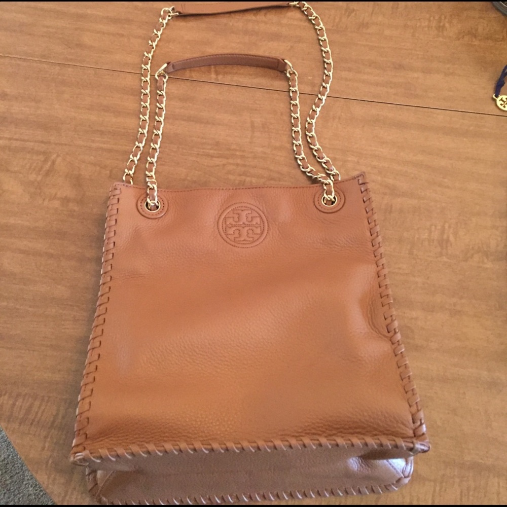 NWT! Tory Burch Marion cross body !