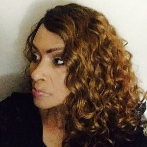 Meet your Posher, Benaye