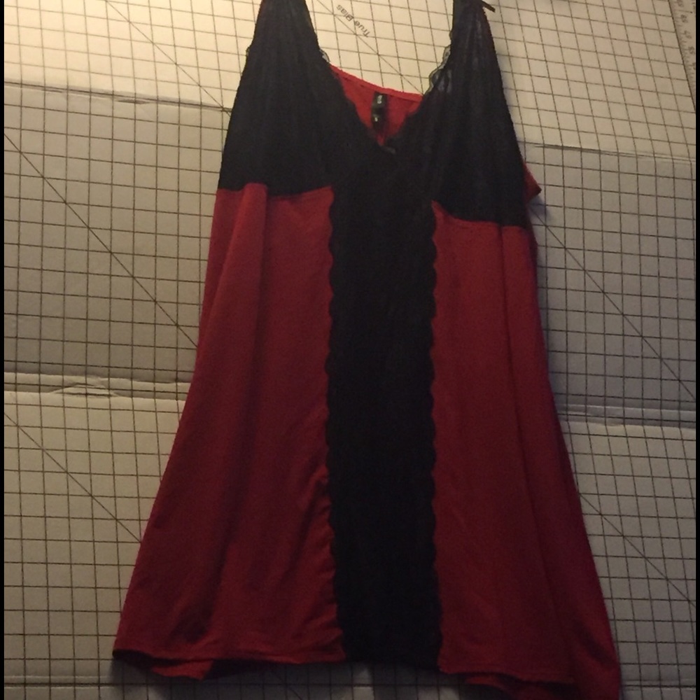 Torrid Black & Red Chemise