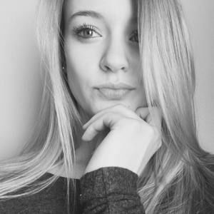 Meet your Posher, Kiana