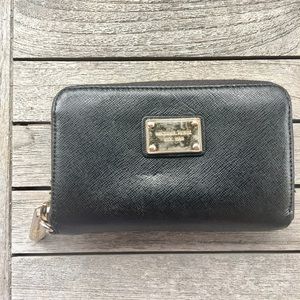 Michael Kors iPhone 5 wallet case