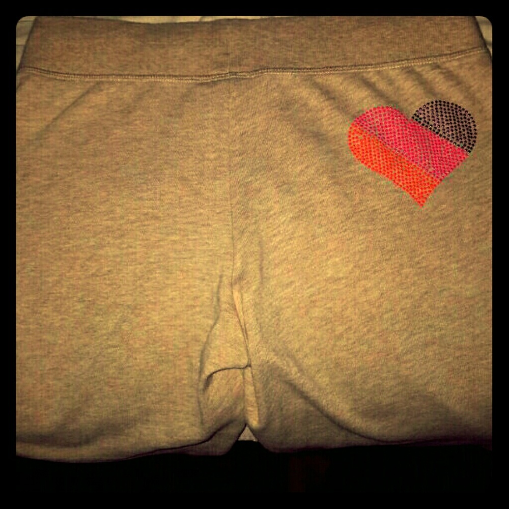 NWOT XS Victoria secret sweatpants!