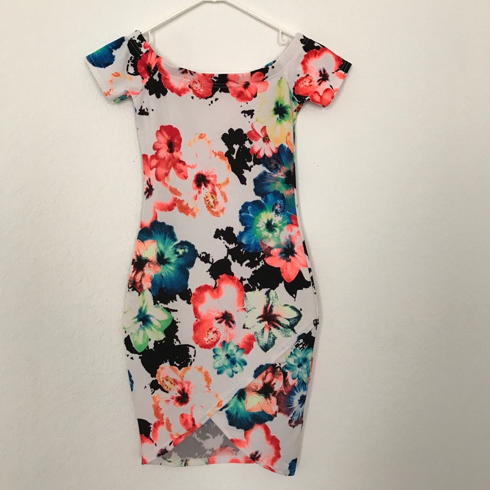 Bright, Colorful Floral Dress (NEVER WORN OUT)