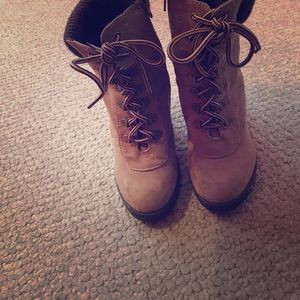 High heeled booties