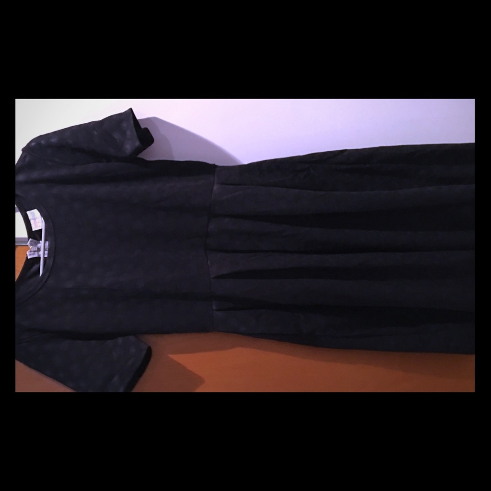 Lularoe Amelia dress. Black with embossed pattern.