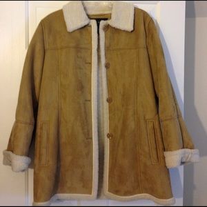 Women coat barely worn size L