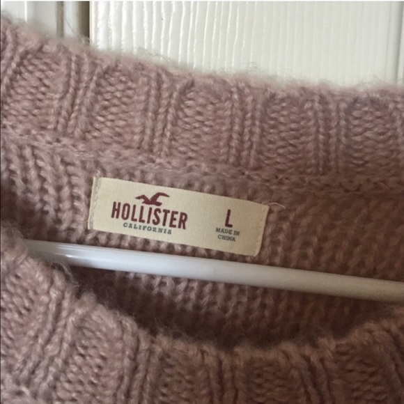 Hollister Sweater - Picture 2 of 3