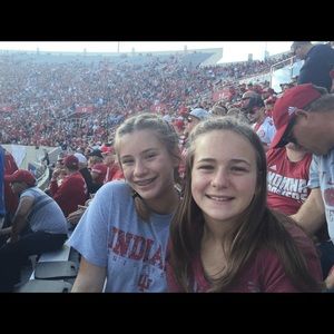 Meet your Posher, Olivia