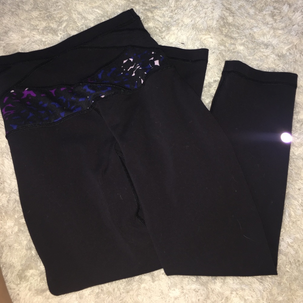 7/8 lululemon leggings size 2