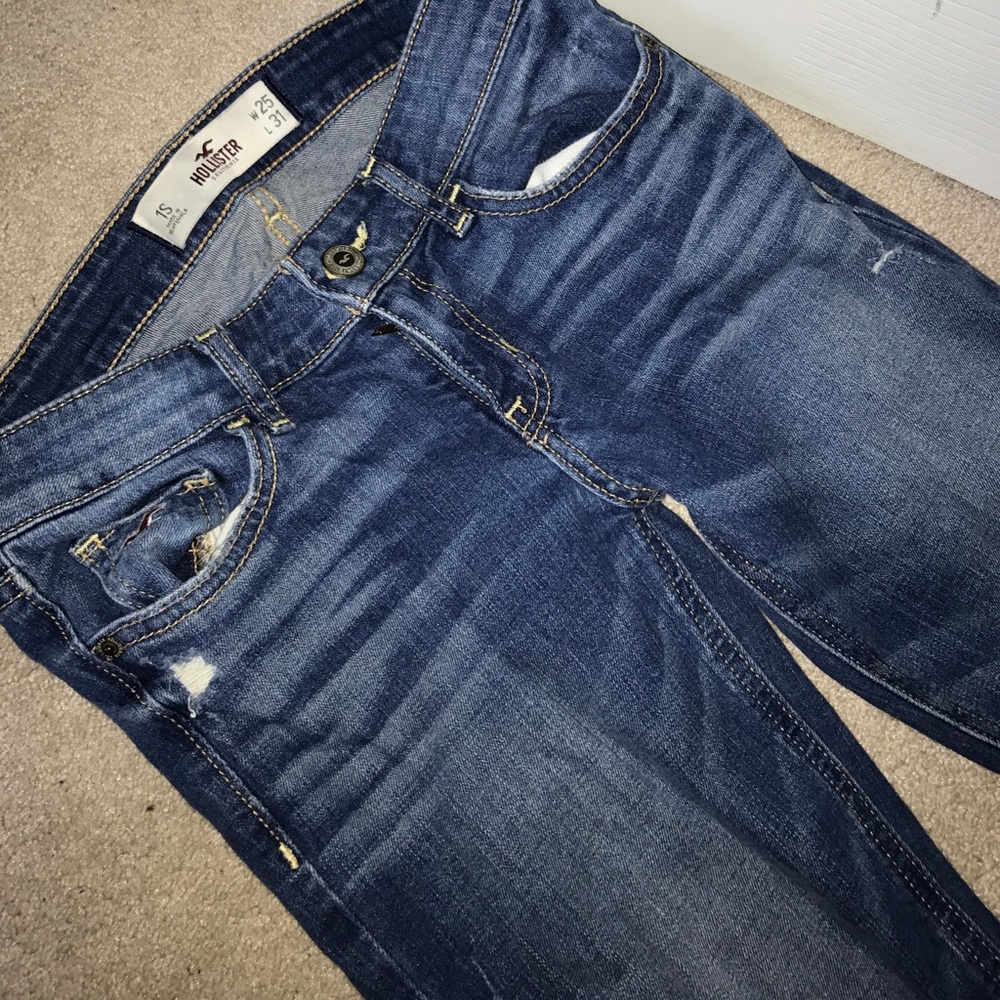 Hollister jeans