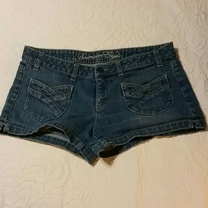 American Eagle Short Shorts! !