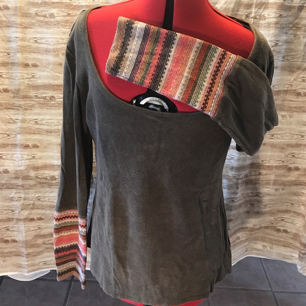 👚Boutique Long Sleeve from Buckle 👚